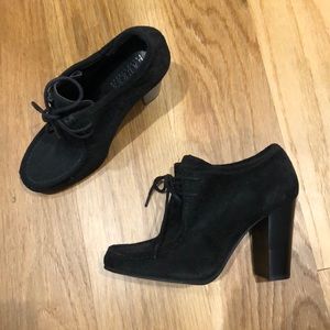 LAUREN RALPH LAUREN black suede booties *NEW*